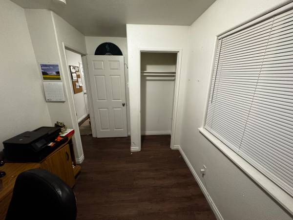 $950 / 1br - 250ft2 - Text me! $950 1.5 BR for rent (Camas)63914853385602123