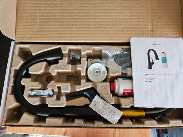 Elkay Professional kitchen facet 1