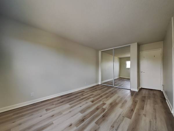 $2,095 / 1br - 1 BR Unit With On-site Pool and near Morcom The Rose Garden!! (oakland lake merritt / grand)63873333650945123