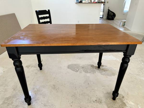 Kitchen table 1
