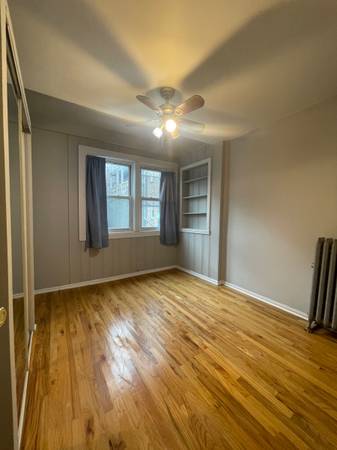 $1,250 / 1br - 500ft2 - Rarely available 1 bedroom Studio Apt at Pratt Blvd. and Lake Michigan (Chicago)64041642003201122
