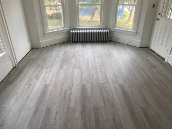 $1,850 / 1br - 609ft2 - Village of Warwick one bedroom (Warwick)64147864582274121