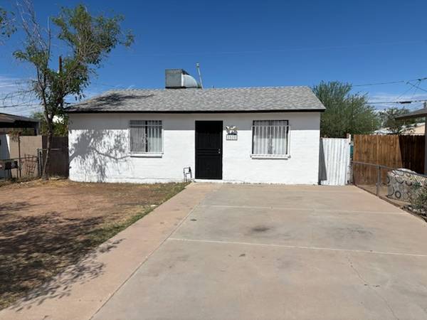 $1,395 / 2br - 1000ft2 - 2 BED 1 BATH HOUSE FOR RENT! REMODELED! ACCEPT BAD CREDIT! READY NOW! (PHOENIX (24TH ST & SOUTHERN))64024824665217120