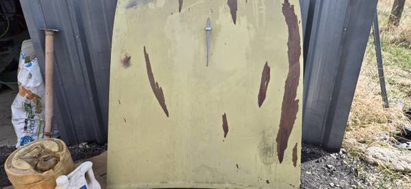 Ford 1957 - $750 (casper)63442903786499124