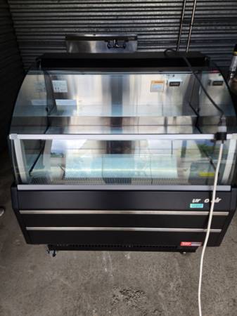 TURBO AIR, OPEN AIR REACH IN COOLER, ABSOLUTELY FLAWLESS, LIKE NEW. 1