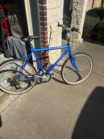 Motobecane Jubilee Plus 7 speed hybrid cruiser 1