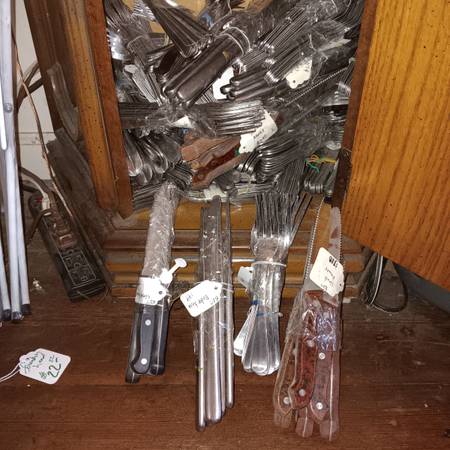 bundle of used restaurant flatware 1