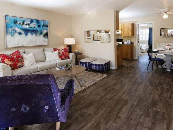 $1,319 / 1br - 636ft2 - Dishwasher, Hot Tub, On-Site Management, Fully Equipped Fitness Center (Midvale)63671024790403120