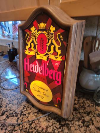 Lighted Heidelberg beer sign - $75 (Sublimity)63435592302465121