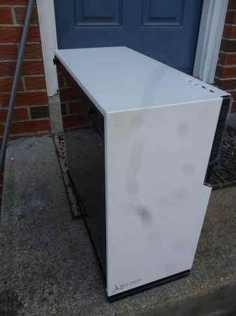 Inwin Skytech Shiva Computer Case PSU, RGB fans, Water Cooler, control 1