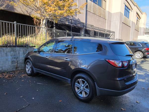 Used 2016 Chevrolet Traverse 2LT 1