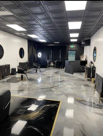 $2,500 / 1200ft2 - 1,200 sq ft retail space available for lease63694610025987120