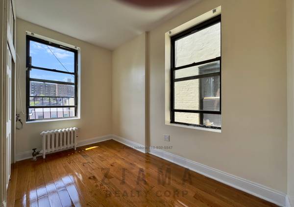 $2,995 / 2br - NO FEE Charming 2BR Top Floor in Fort Greene By Wegmans (Fort Greene / Brooklyn Navy Yard / Fort Greene Park)63816625388673124