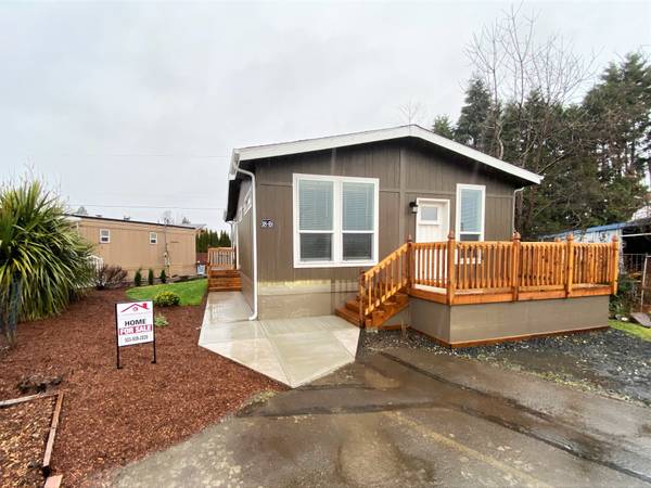 $124,900 / 2br - 864ft2 - Sundial MHP Sp. #18B PRICE REDUCED! (Salem)63620943076481123