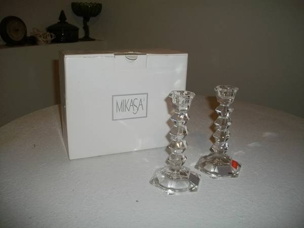 MIKASA CANDLEHOLDERS 1