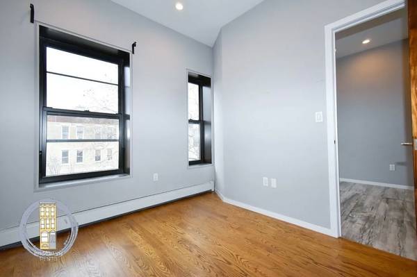 $2,690 / 1br - ‼️NO FEE ! 1BR ! AC ! Laundry ! Renovation ! Bright !63995824206339122