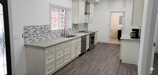 $1,000 / 3br - 121ft2 - Habitación privada nueva en alquiler en Campbell. Recién renovada, estacionamiento privado, (campbell)63622931422467121