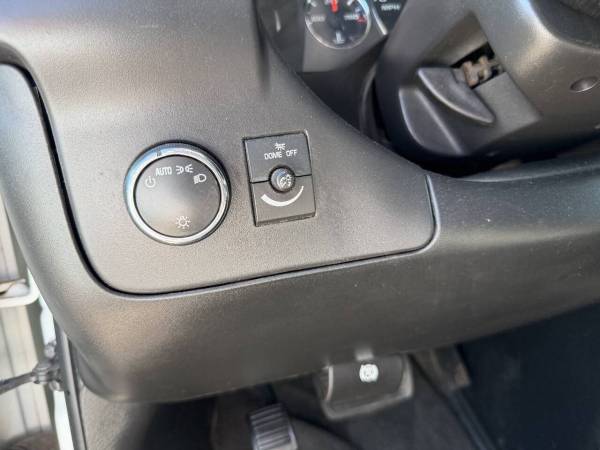 2019 Chevrolet Express Chevy LT - Photo 10