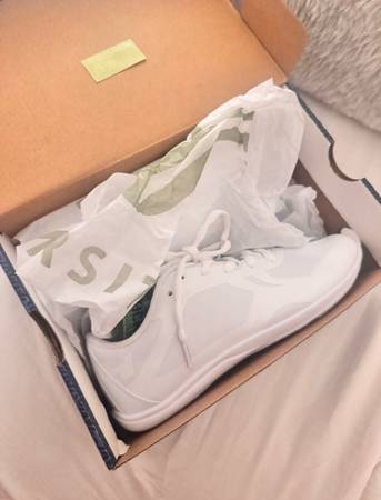 Varsity Kickoff Cheer Shoes 1