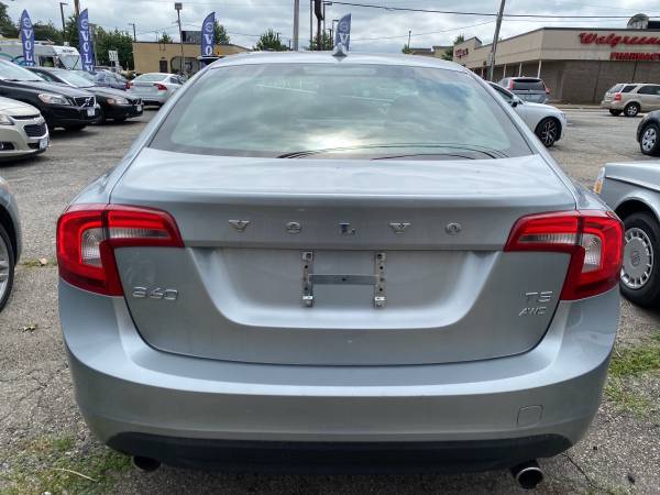 2013 Volvo S60 T5 Premier AWD - $8,900 (Cranston)63470590660355124