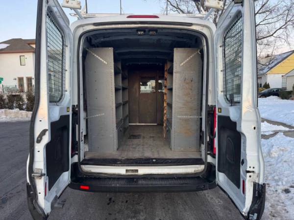 2016 Ford Transit 250 250 - Photo 9