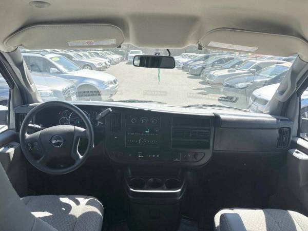 2019 GMC Savana 3500 3dr - Photo 14