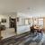 Could this be the perfect match? Home in Salem. 5 Beds, 3 Baths 17 thumbnail
