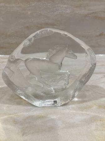 MATS JONASSON Sweden Full Lead Crystal "RUNNING HORSE" 1