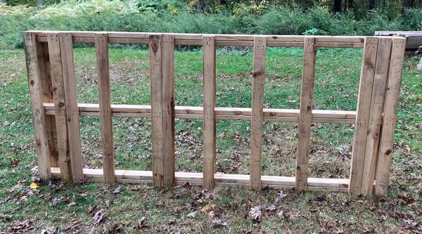 Heavy Duty Pallets Inexpensive way for a Base for a shed or fence 1
