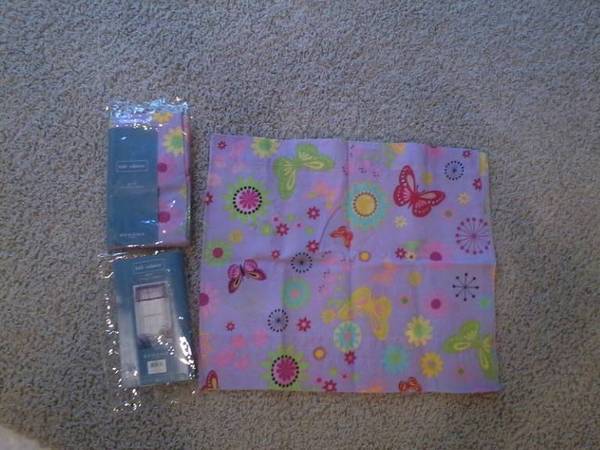 WINDOW VALANCES - SUGAR BLOSSOM 1