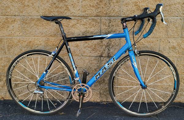 Masi 58cm Road w Carbon Fork - Shimano DuraAce - Ultralight 1