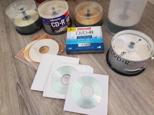 CD's and DVD's 1