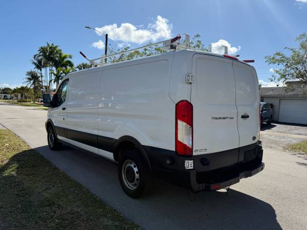 2017 Ford TRANSIT 250 - Photo 7