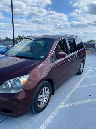 Minivan Honda Odyssey EX 2007 - $3.00063440084400897124
