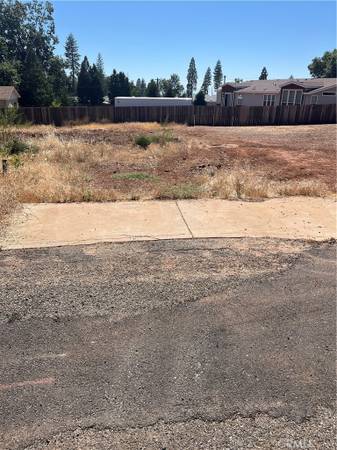 .26 acre Lot in Magalia, water, power, septic, cul de sac placement. 1