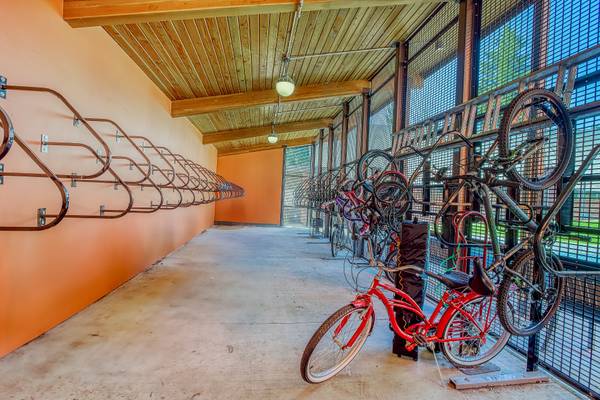 $1,092 / 1br - 457ft2 - Portland OR, 1 Bed, Indoor Gathering Space (928 NE 162nd Ave, Portland, OR)63672654495619124