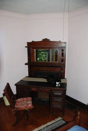 $875 / 1br - Looking for a housemate in Kenilworth! (Kenilworth)64029207893633124