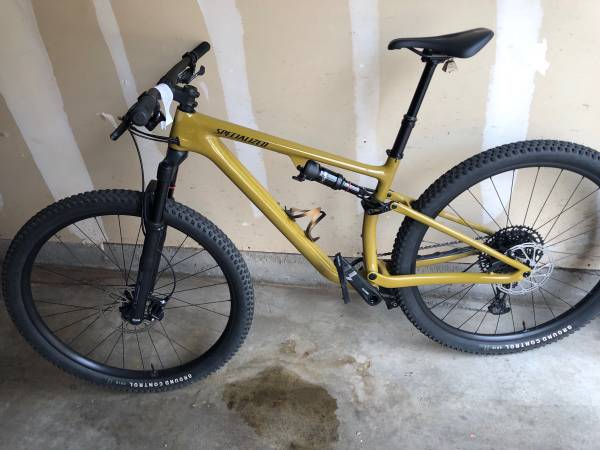 Specialized Epic Evo mt bike 1