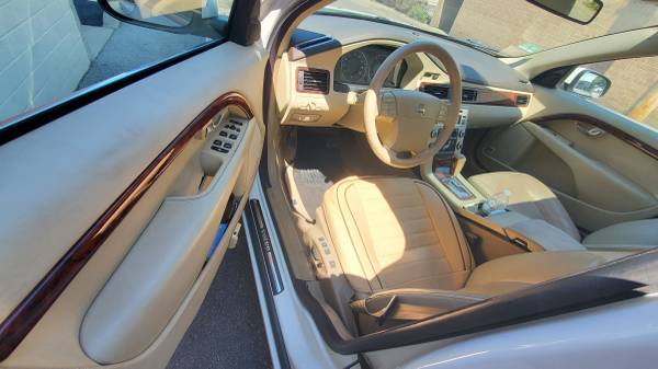 2007 VOLVO S80 V6 LE Fully Loaded leather Sunroof Exc Cond - $3,450 (Elmwood pk)63517398914435123