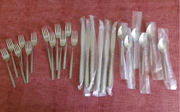 Vintage Oneida Community Stainless Set 24 - Some New in pkg 1
