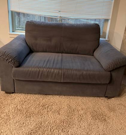 Comfortable Gray Loveseat 1