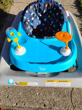 Smart Steps trend activity walker 1