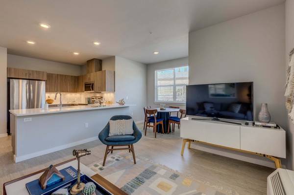 $2,977 / 3br - 1241ft2 - Free Weights, Microwave, 3 BD (13285 Southwest Hawks Beard Street, Tigard, OR)63777384919427120