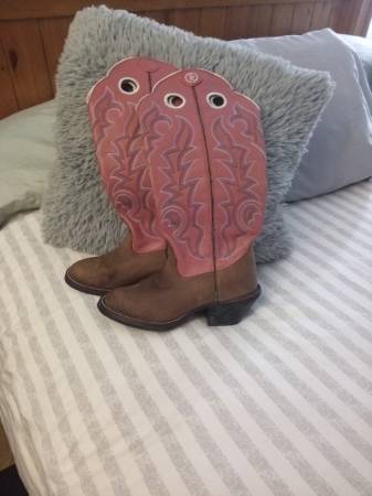 Authentic Tony Llama cowgirl boots 1