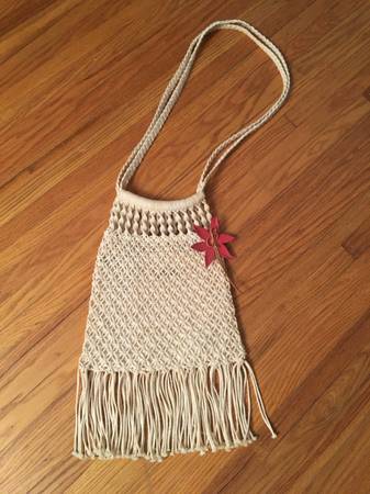 Macrame Purse 1