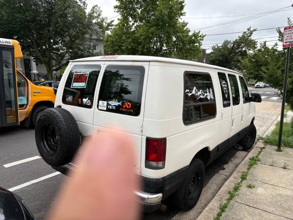 1996 Ford E150 Custom Camper/Utility Van – LOW MILES – OBO - $9,500 (Petworth)63616738363395123
