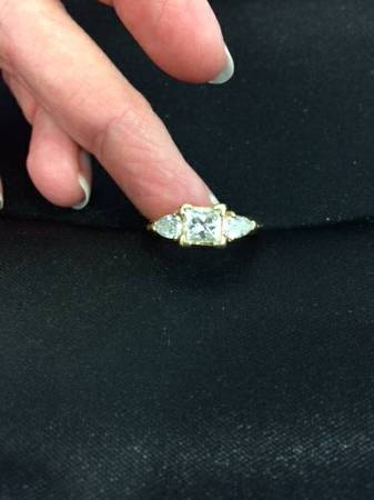 2 carat engagement ring 1