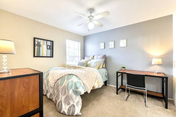 1 Private Bedrooms and Bathrooms. Call Now! 1