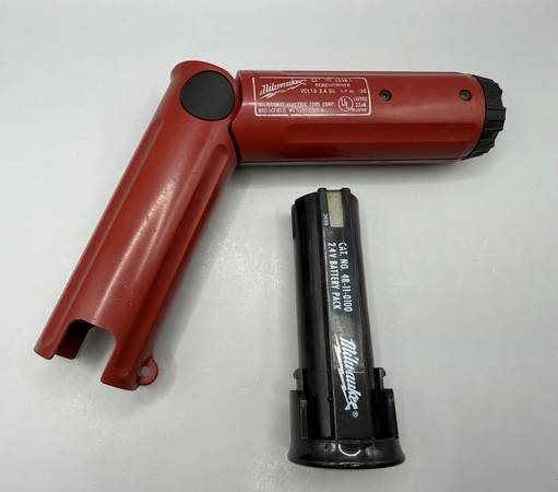Milwaukee 6546-1 Cordless Screwdriver 2 Speed W/Charger 1