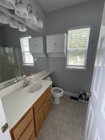 $1,000 / 1br - 140ft2 - 1br w/private bath n Quiet Santa Rosa Home (NW) (santa rosa)64000752952195122